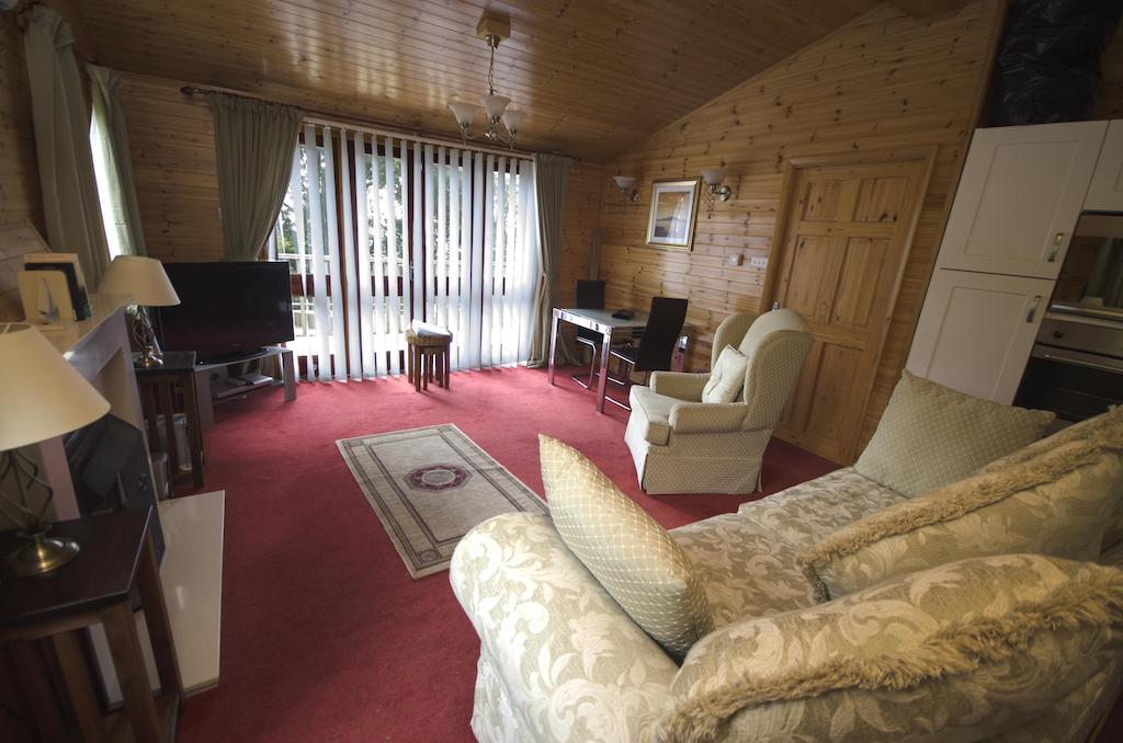 Watermouth Lodges Ilfracombe Oda fotoğraf
